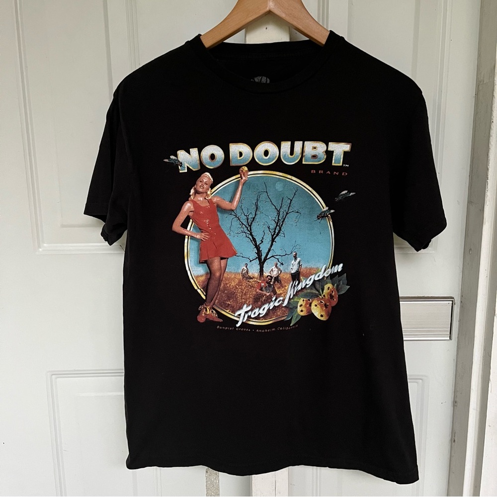 No Doubt Vintage 90’s Gwen Stefani Tragic Kingdom Band Concert Tee!